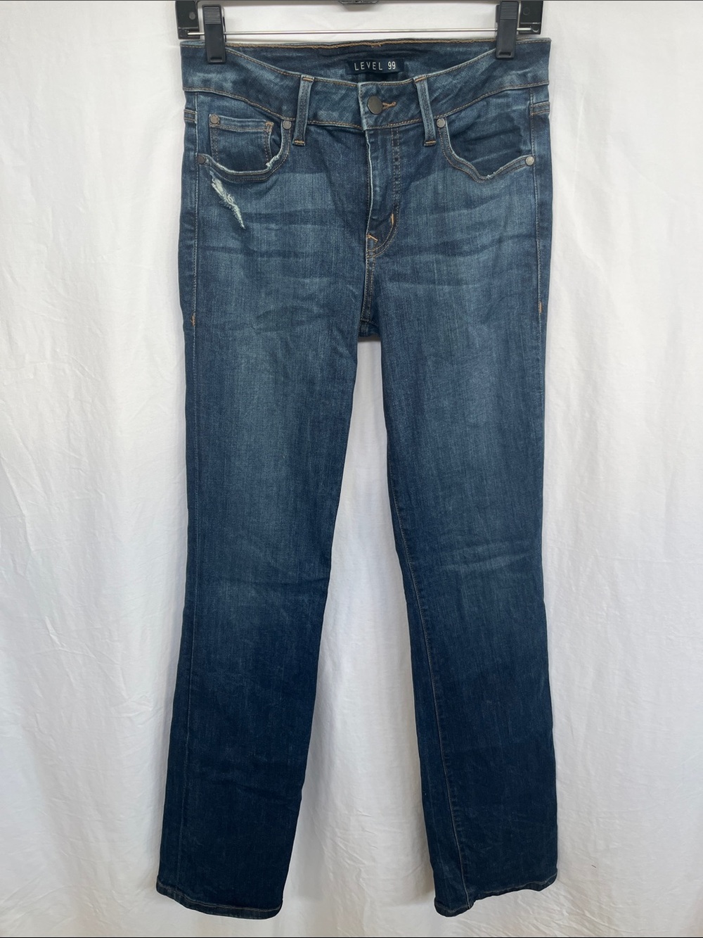 Level 99 Women’s Dark Wash Mid-Rise Slim Bootcut Jeans size 28